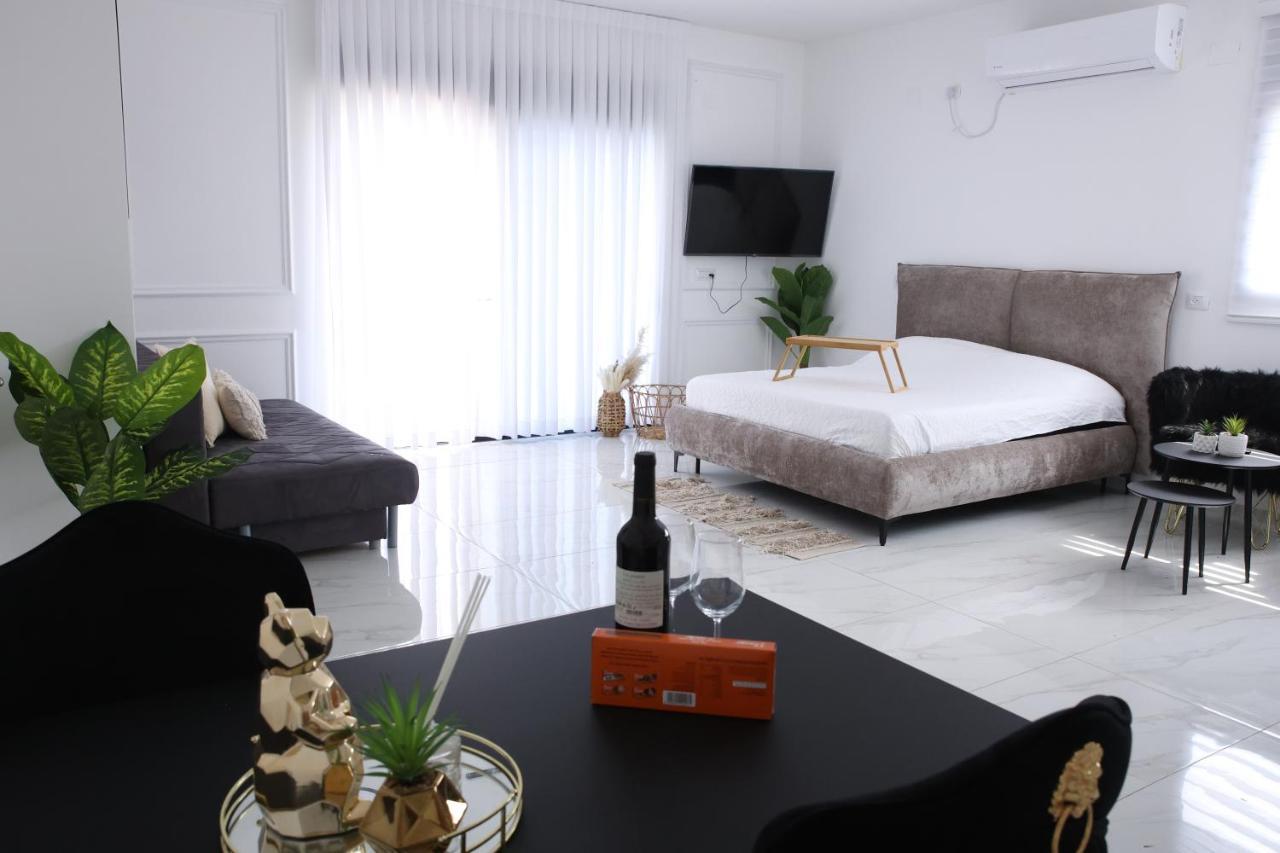 סוויטות נוף שקיעה Hotel Peqi'in Hadasha Eksteriør billede
