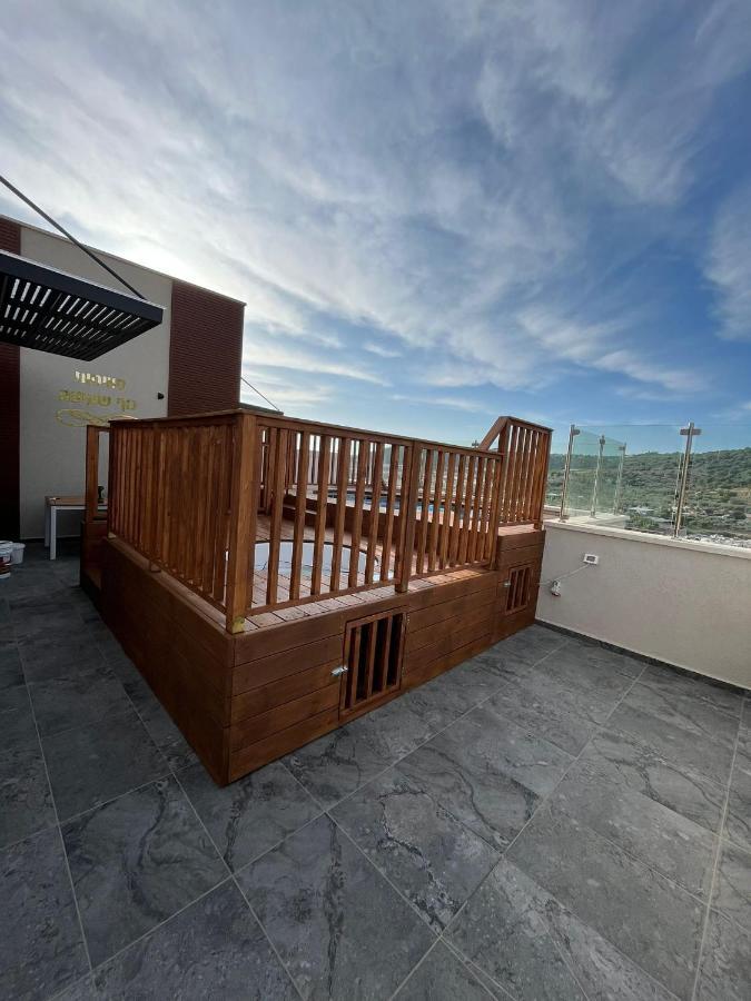 סוויטות נוף שקיעה Hotel Peqi'in Hadasha Eksteriør billede